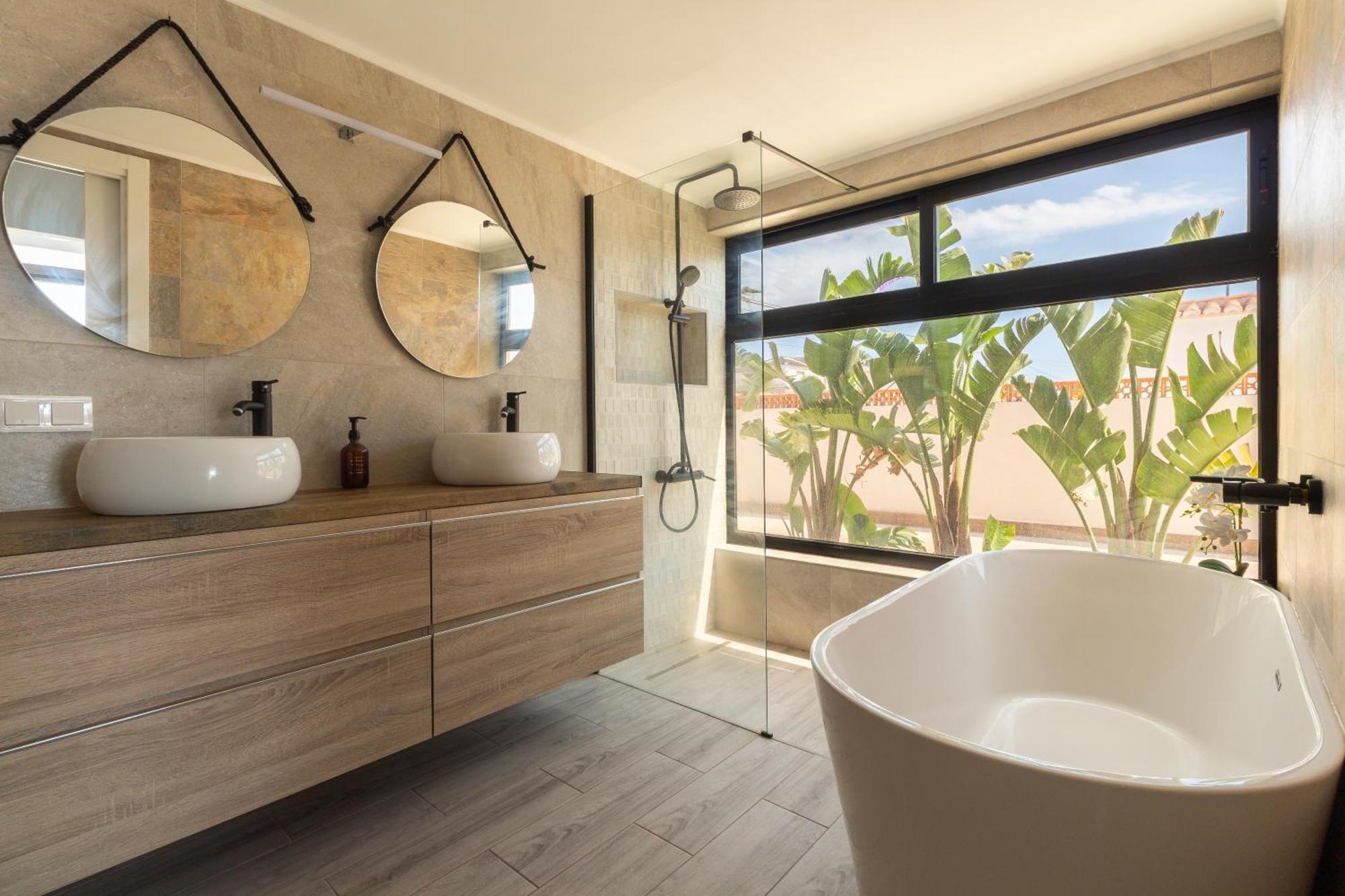 Pink Lagoon Villa Торевьиа Экстерьер фото